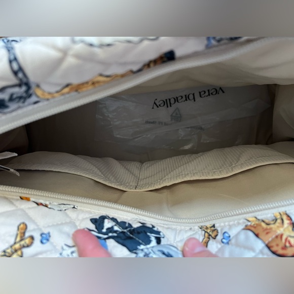 Vera Bradley Weekender Travel Bag A Cat’s Life - Picture 9 of 16